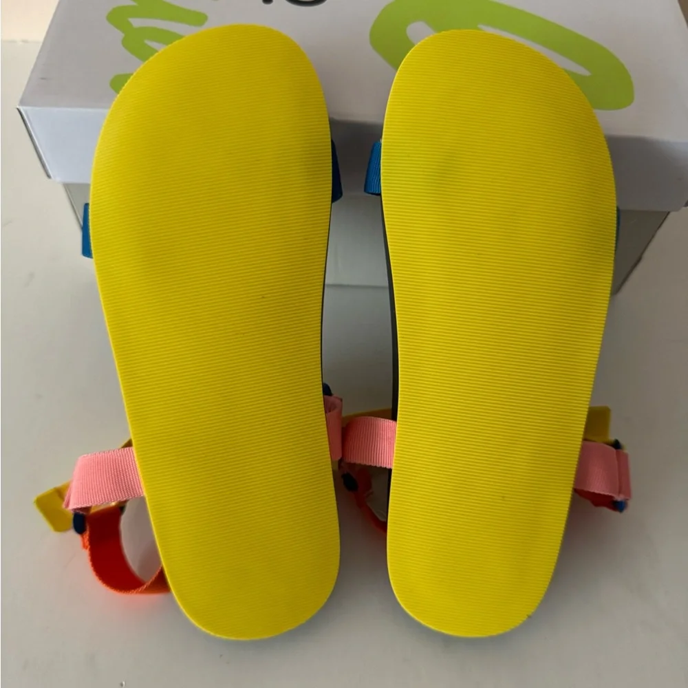 BP. Girl’s Sandal. Be proud. New. Big kid. Size: 2